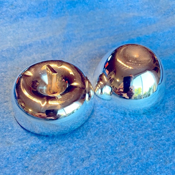 Apple Jewelry Box Hi Polish Silver Plated on Brass - Picture 3 of 6